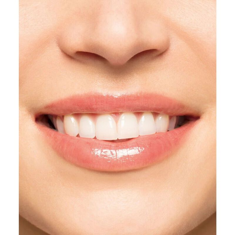 Clarins Natural Lip Perfector - 02 Apricot Shimmer image number 2